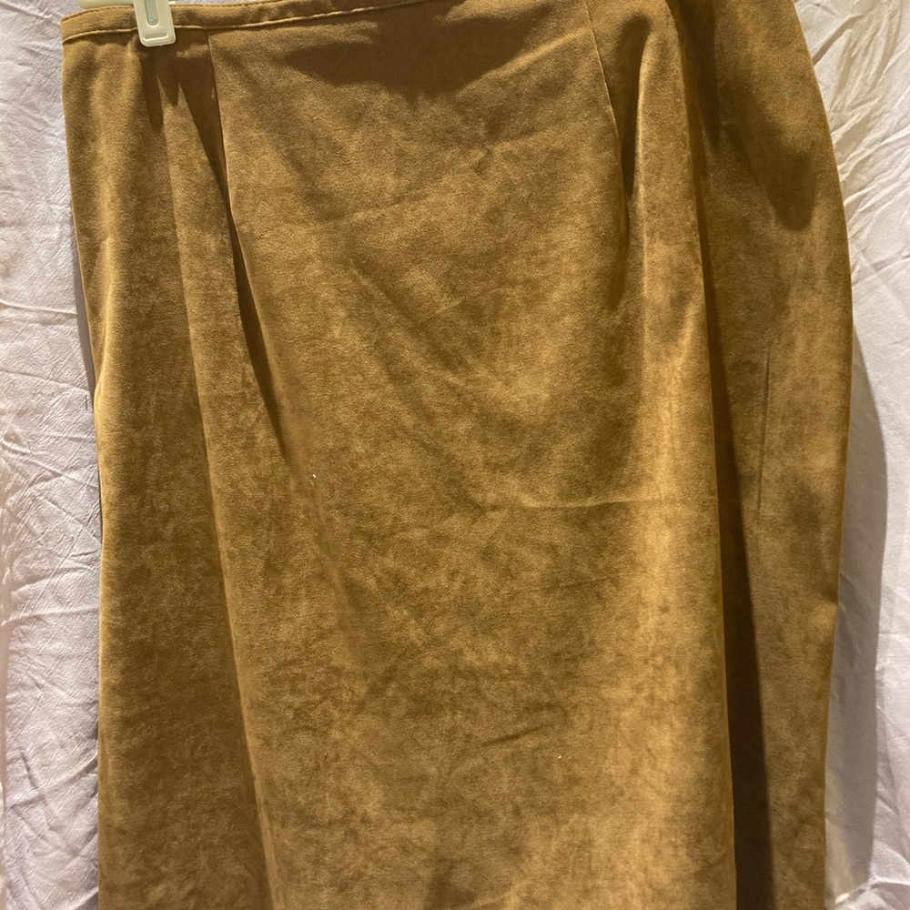 Skirt - Picture 5 of 5